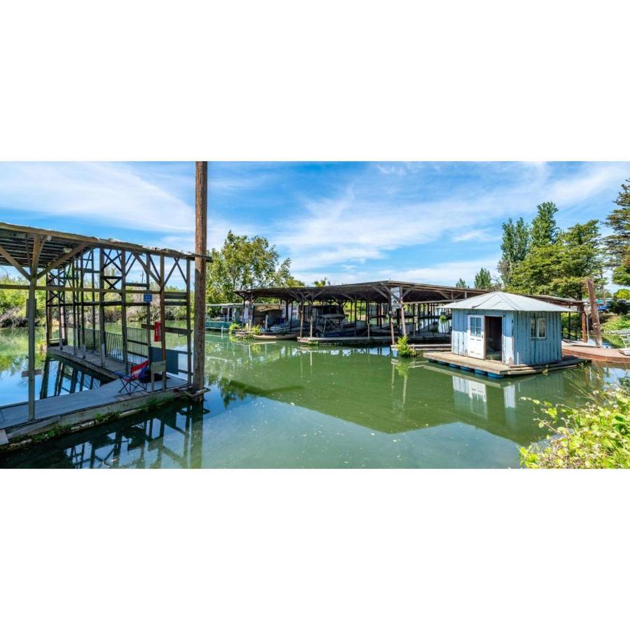Snug Harbor Rv Park & Marina Hotel Walnut Grove Buitenkant foto