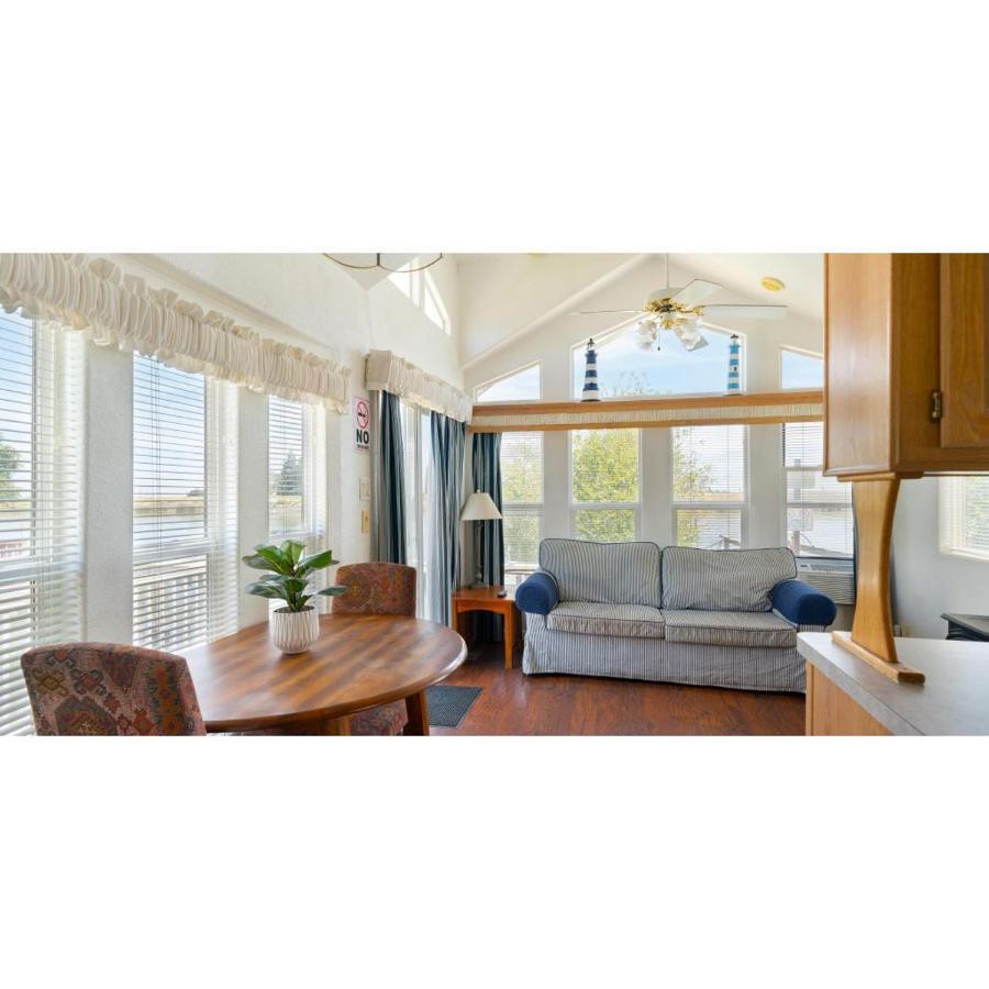 Snug Harbor Rv Park & Marina Hotel Walnut Grove Buitenkant foto