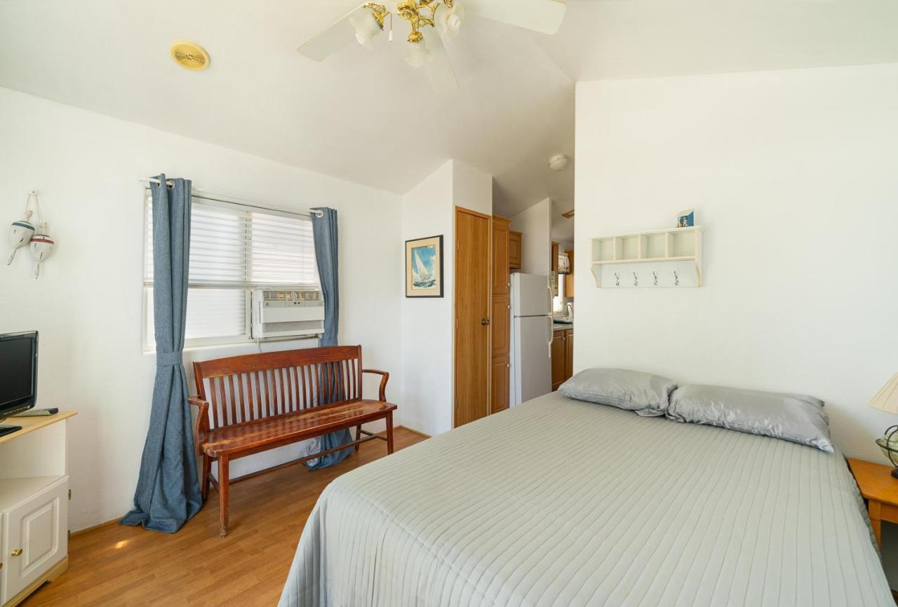 Snug Harbor Rv Park & Marina Hotel Walnut Grove Buitenkant foto